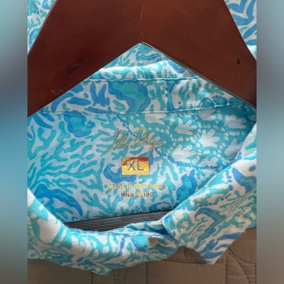 Lilly Pulitzer Women's Coralynn Button-Down - Picture 15 of 16